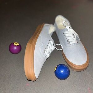 Vans Men's Casual Gray Sneakers with Tan Sole Like New